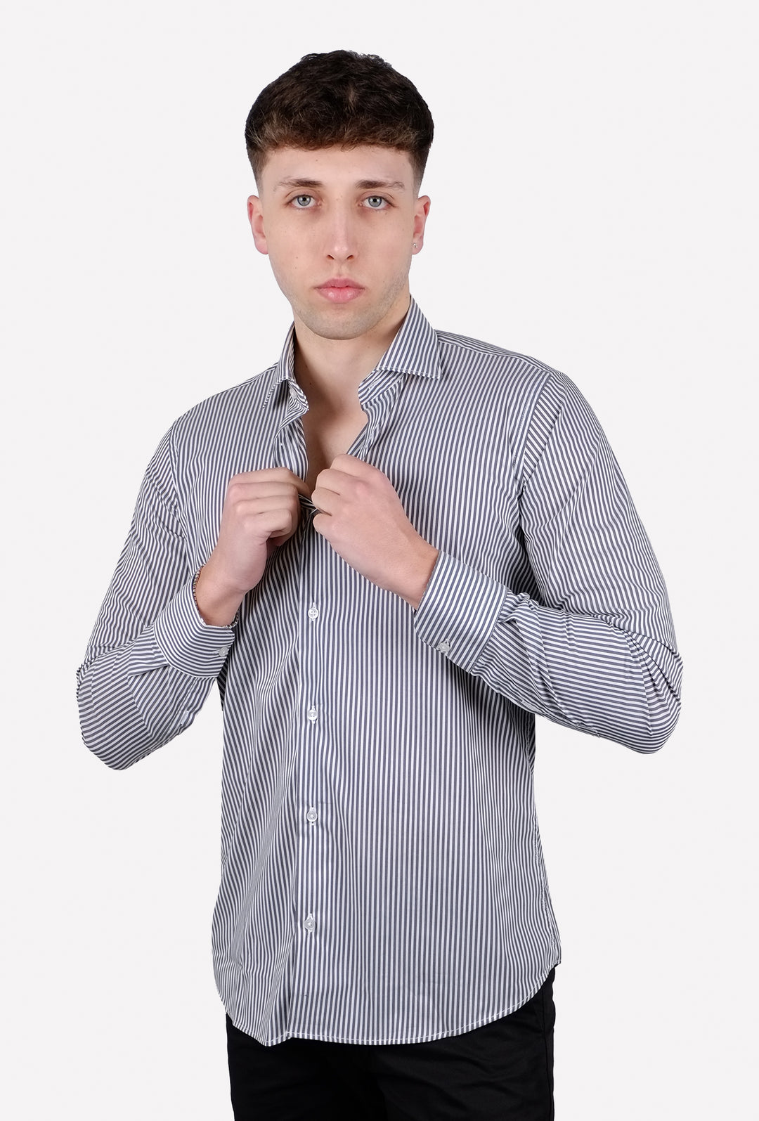 Camicia Uomo fantasia nera manica lunga in cotone collo francese