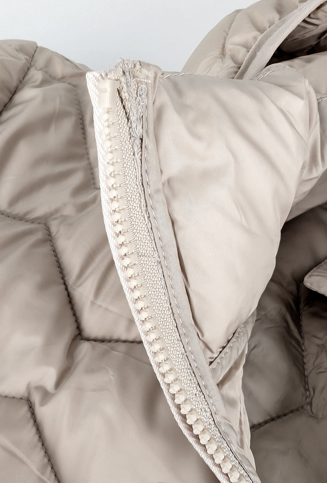 Giubbotto uomo dresserd piumino con cappuccio smontabile - BEIGE