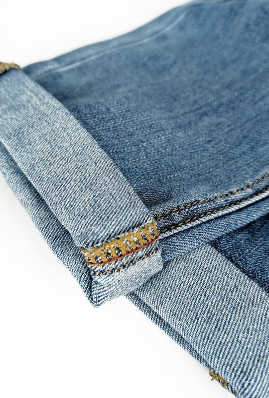 Jeans uomo Dresserd pantalone elasticizzato con abrasioni
