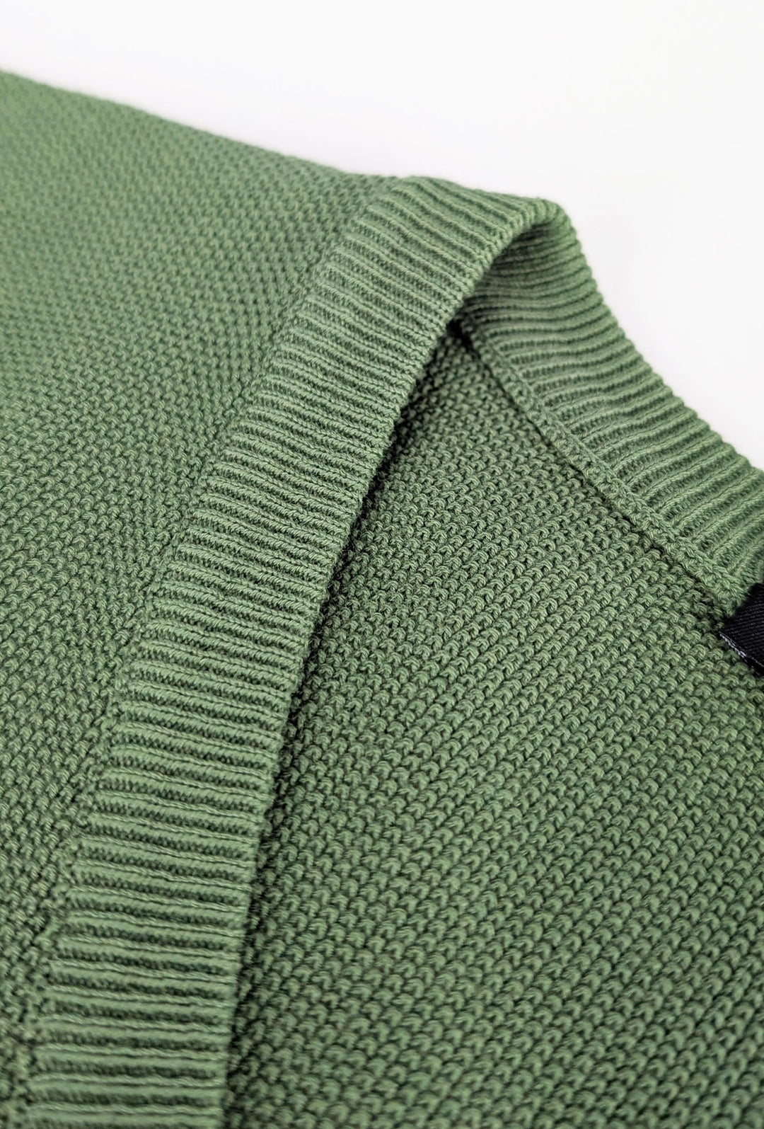 Maglia scollo a V in cotone trama lavorata - VERDE