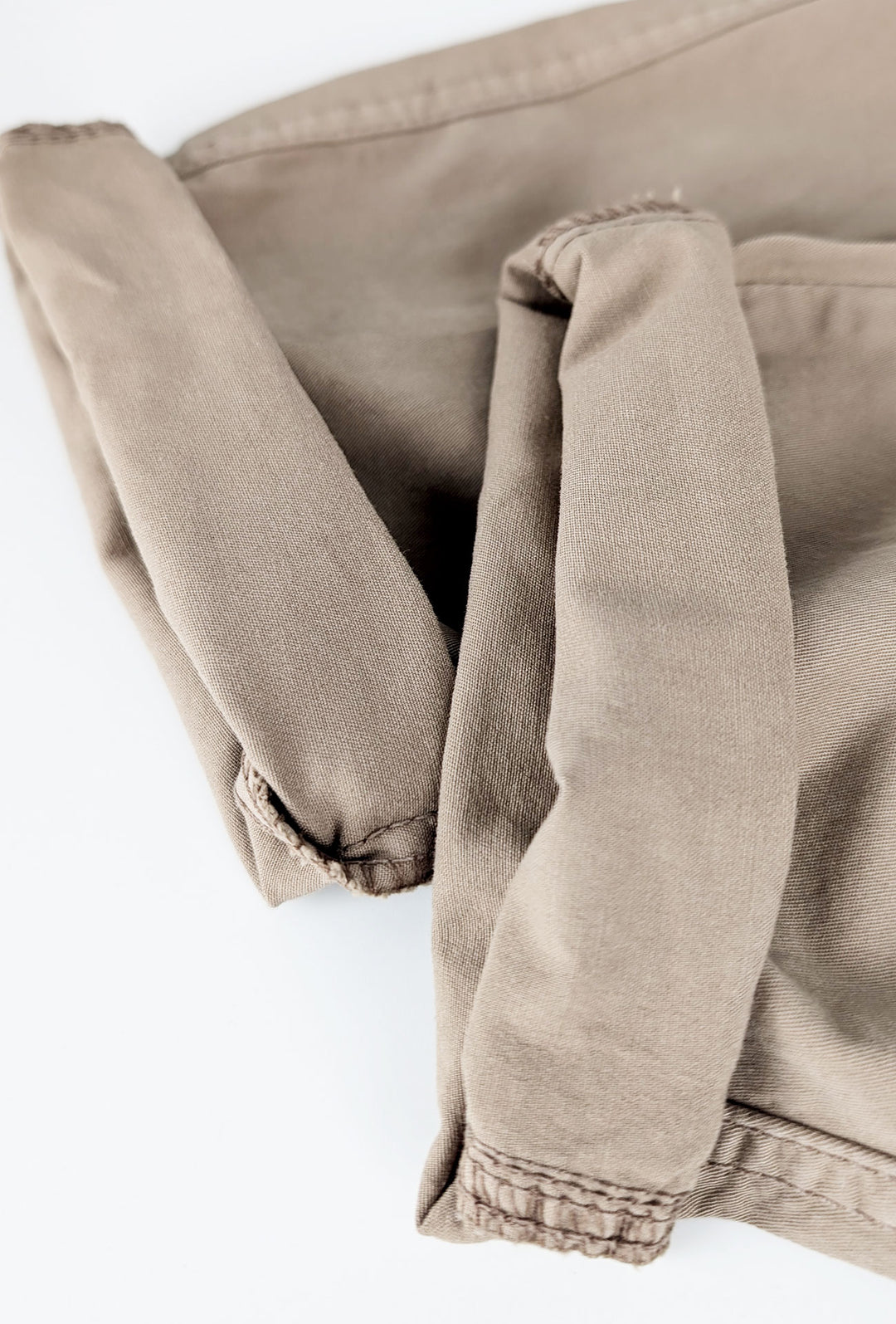Pantalone uomo elasticizzato con tasconi cargo cotone leggero - BEIGE