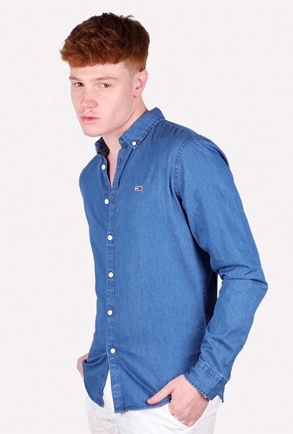 Camicia Uomo Tommy Jeans manica lunga colorazione chiara Camicie Dresserd