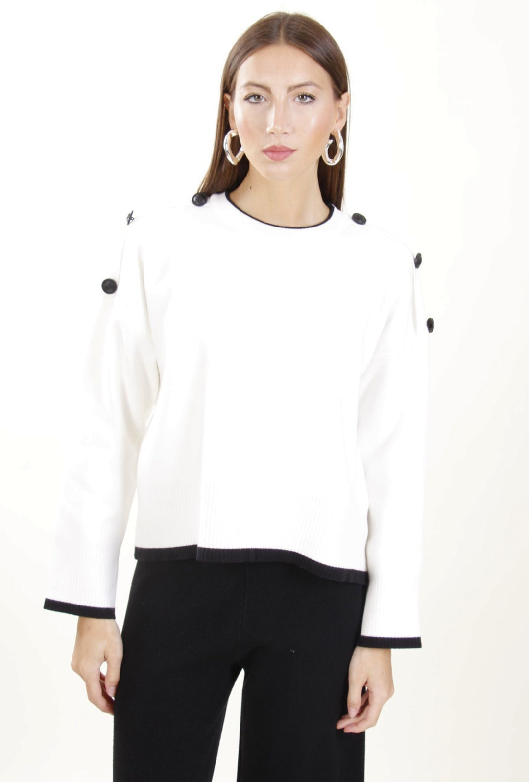 Maglia donna con bottoni sulle spalle e rifiniture a contrasto - PANNA