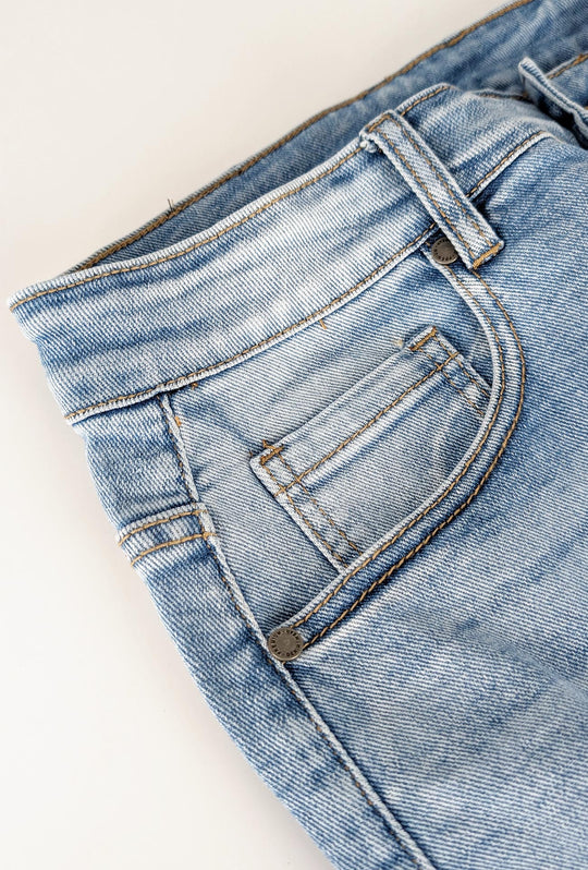 Bermuda in Jeans chiaro Dresserd modello 5 tasche Baggy