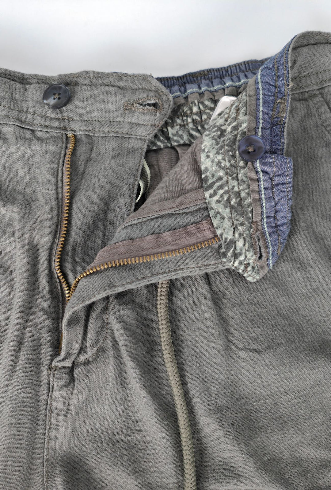 Bermuda Uomo Chino REKUAIT in  Lino e  Viscosa – VERDE OLIVA