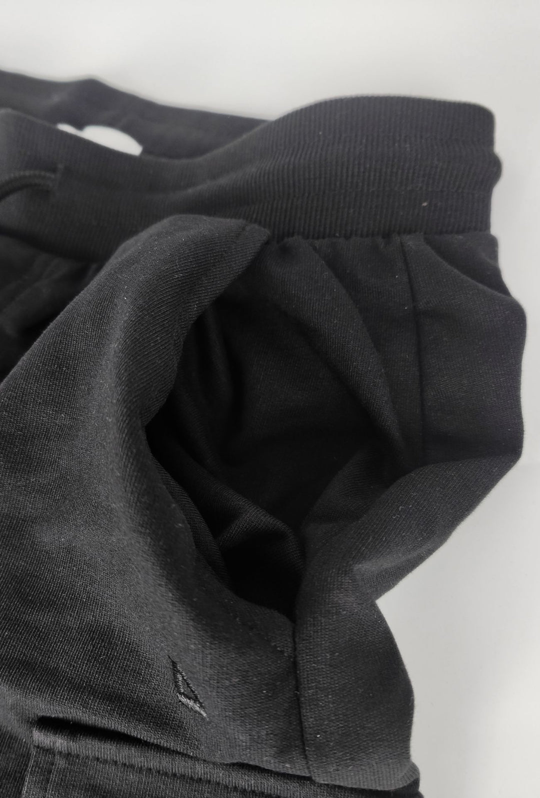 Bermuda Uomo  in Tuta 100% Cotone CLOSE UP con Tasconi Laterali- NERO