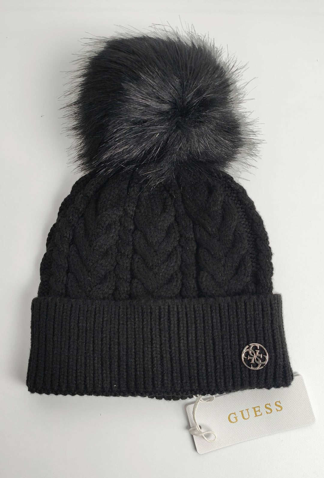 Berretto Donna GUESS con Pompon e Lavorazione a Trecce- NERO