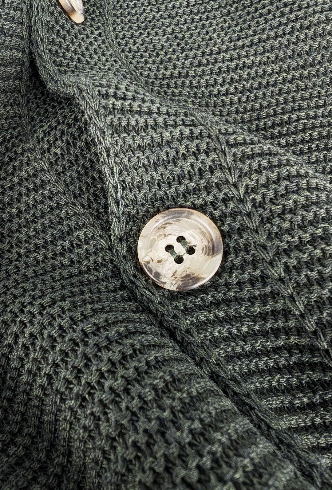 Cardigan uomo in filo maglia aperta con bottoni - VERDE BOSCO
