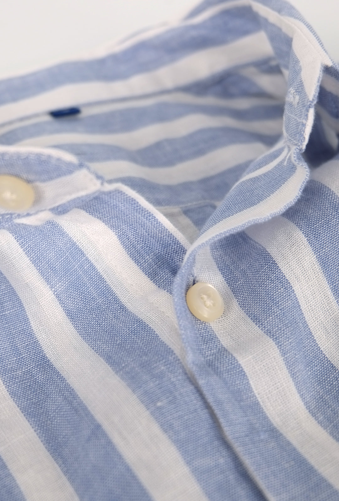 Camicia uomo lino righe larghe collo francese CELESTE