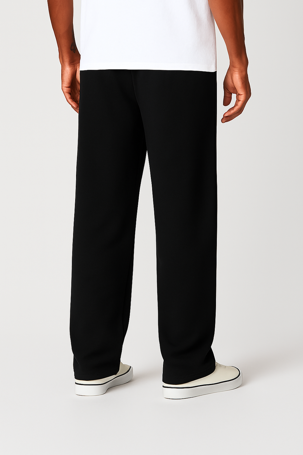 Pantalone di Tuta Regular Fit gamba dritta 100% cotone - NERO
