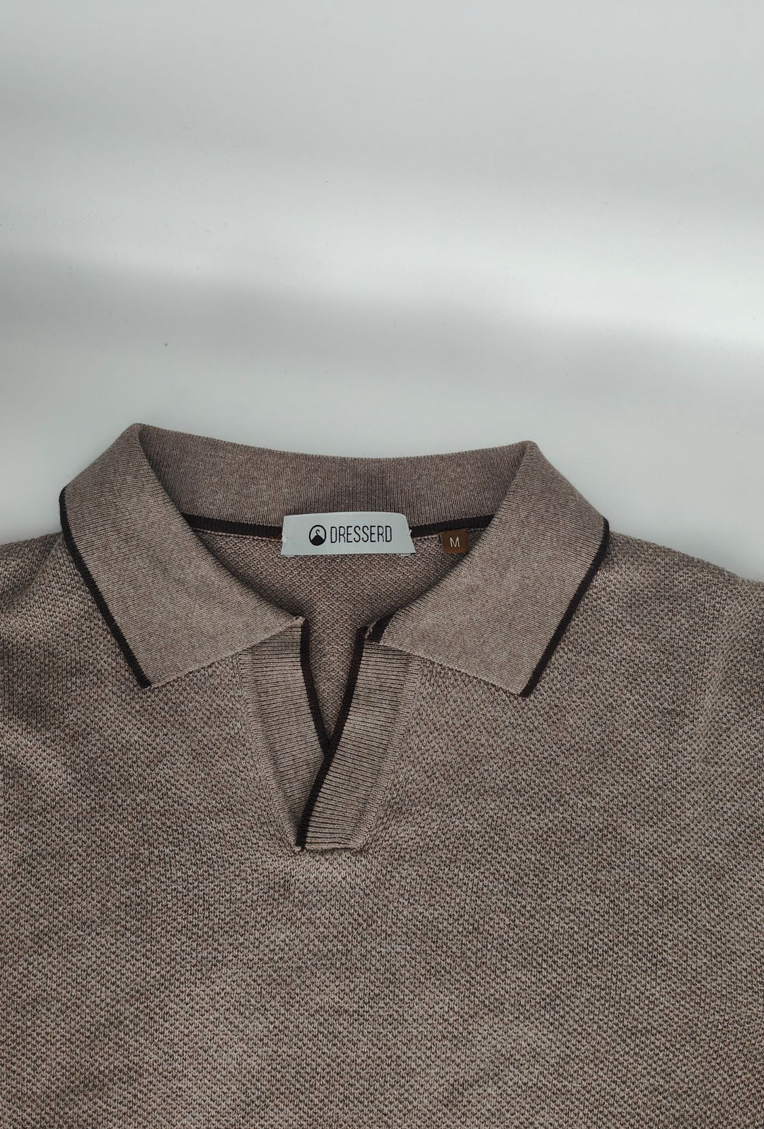 Polo Uomo DRESSERD Manica Lunga in Maglia a Trama Lavorata con Colletto e Riga Marrone a Contrasto- TORTORA
