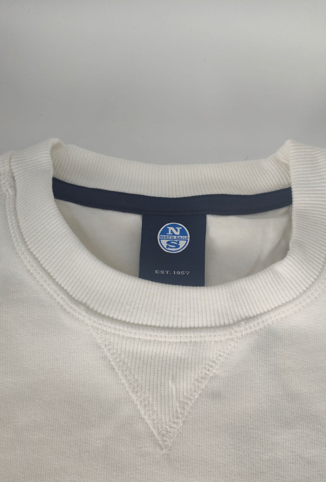 Felpa Uomo NORTH SAILS  Girocollo in 100% Cotone Logo ricamato lato cuore- BIANCO