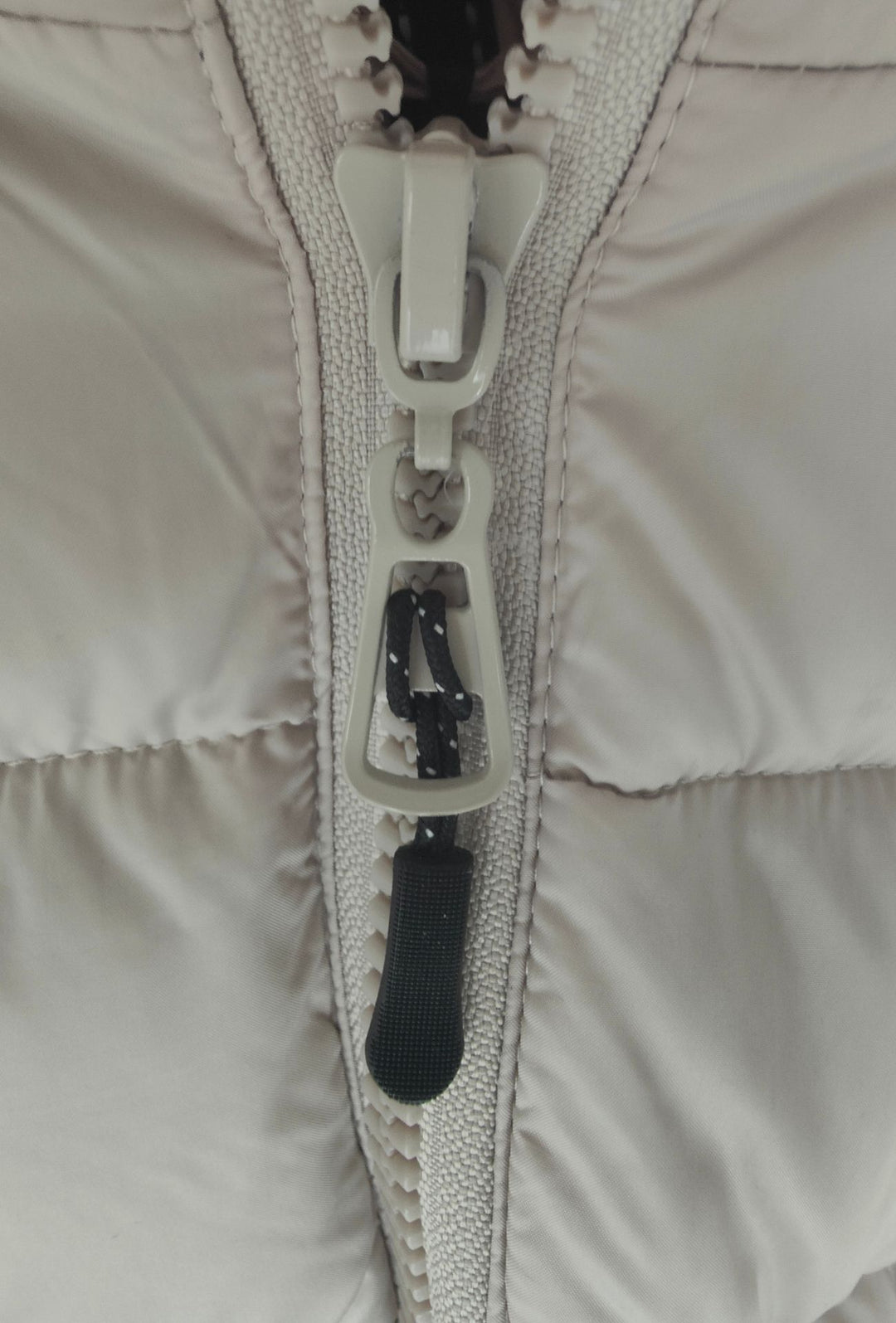 Giubbino Uomo DRESSERD con Cappuccio Smontabile e Inserti in Maglia- BEIGE CHIARO