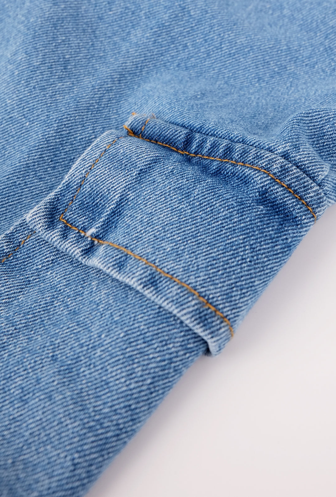 Jeans Uomo con tasconi elastico in vita colorazione chiara