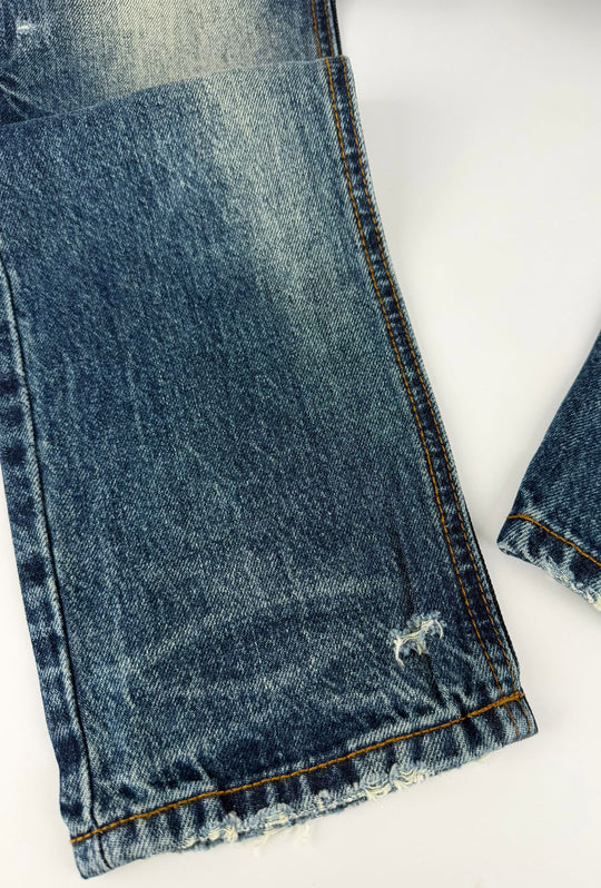 Jeans Uomo slim cropped con piccole abrasioni