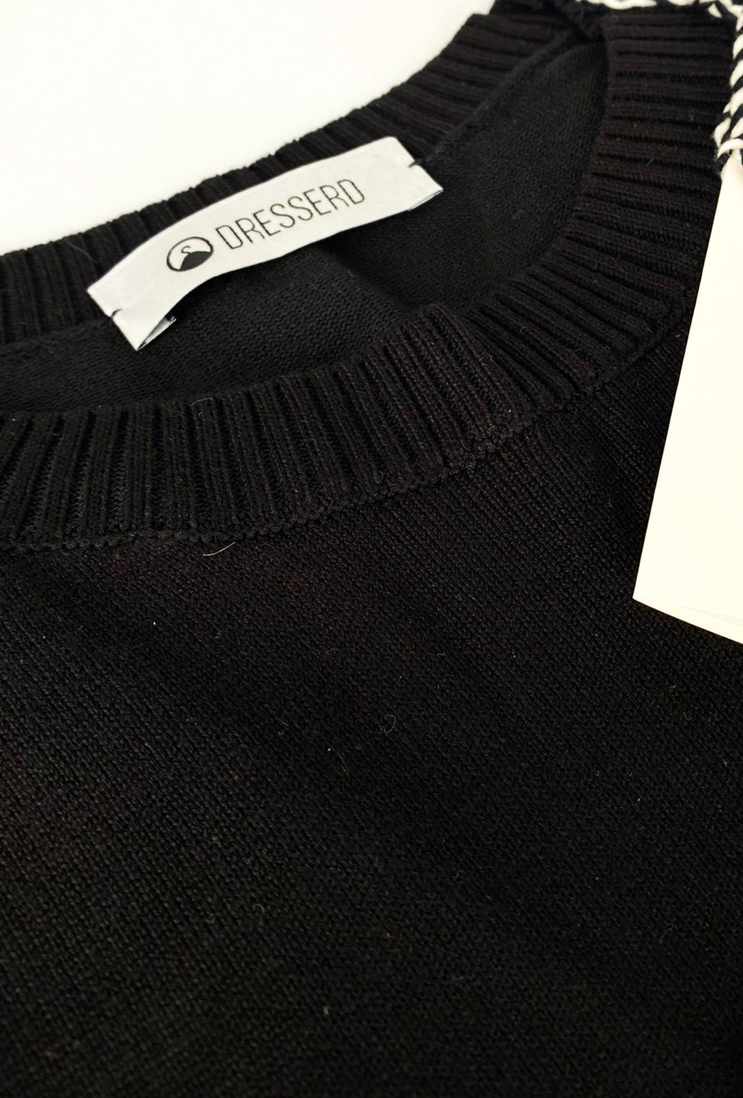 Maglioncino uomo Dresserd girocollo in viscosa con toppa e cuciture a contrasto - NERO