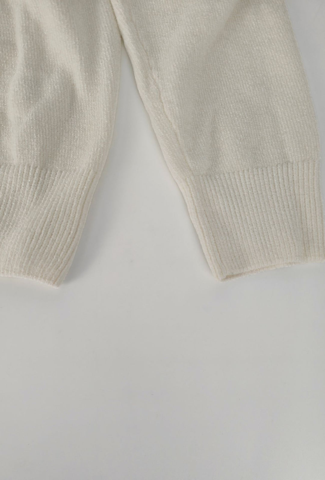 Pullover Uomo Girocollo in Morbida Ciniglia Maniche Lunghe- BIANCO