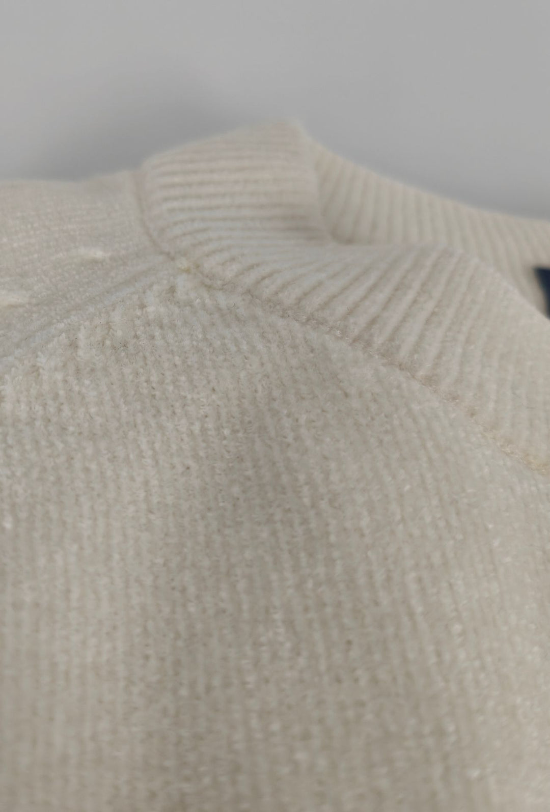 Pullover Uomo Girocollo in Morbida Ciniglia Maniche Lunghe- BIANCO