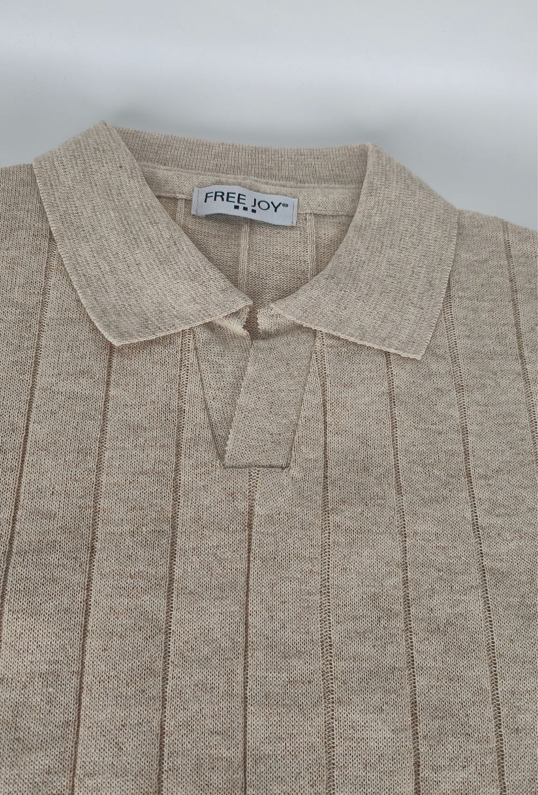 Polo Uomo in Maglia a Coste con Collo Aperto- BEIGE CHIARO
