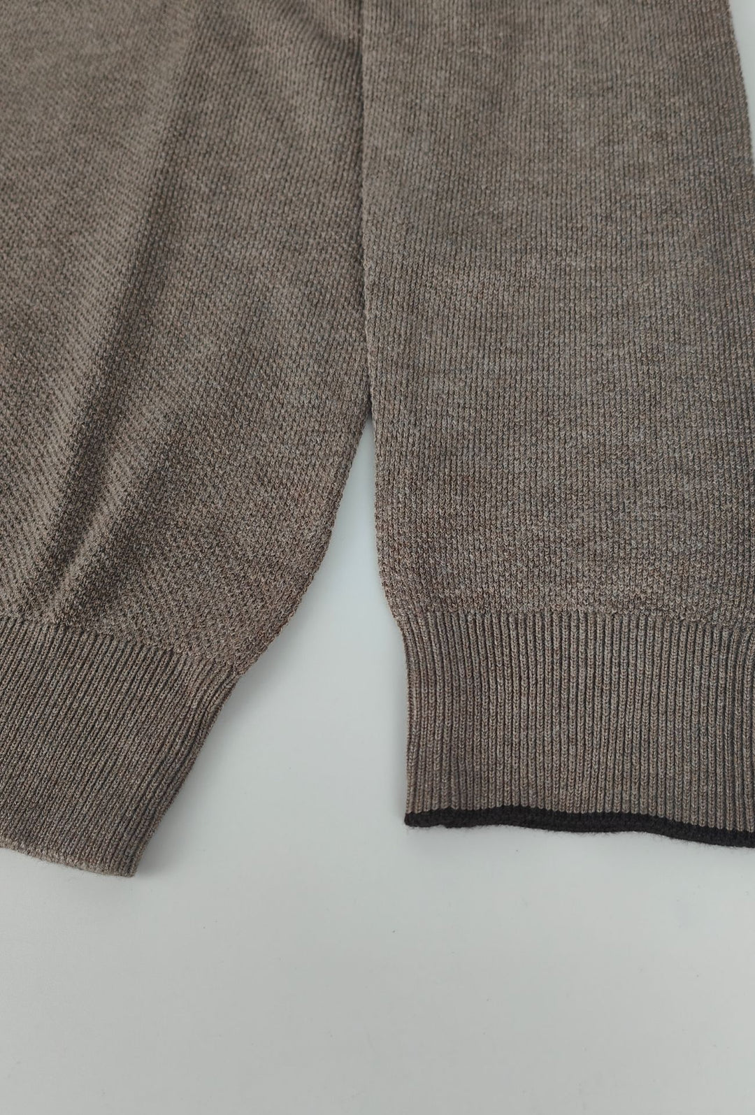 Polo Uomo DRESSERD Manica Lunga in Maglia a Trama Lavorata con Colletto e Riga Marrone a Contrasto- TORTORA