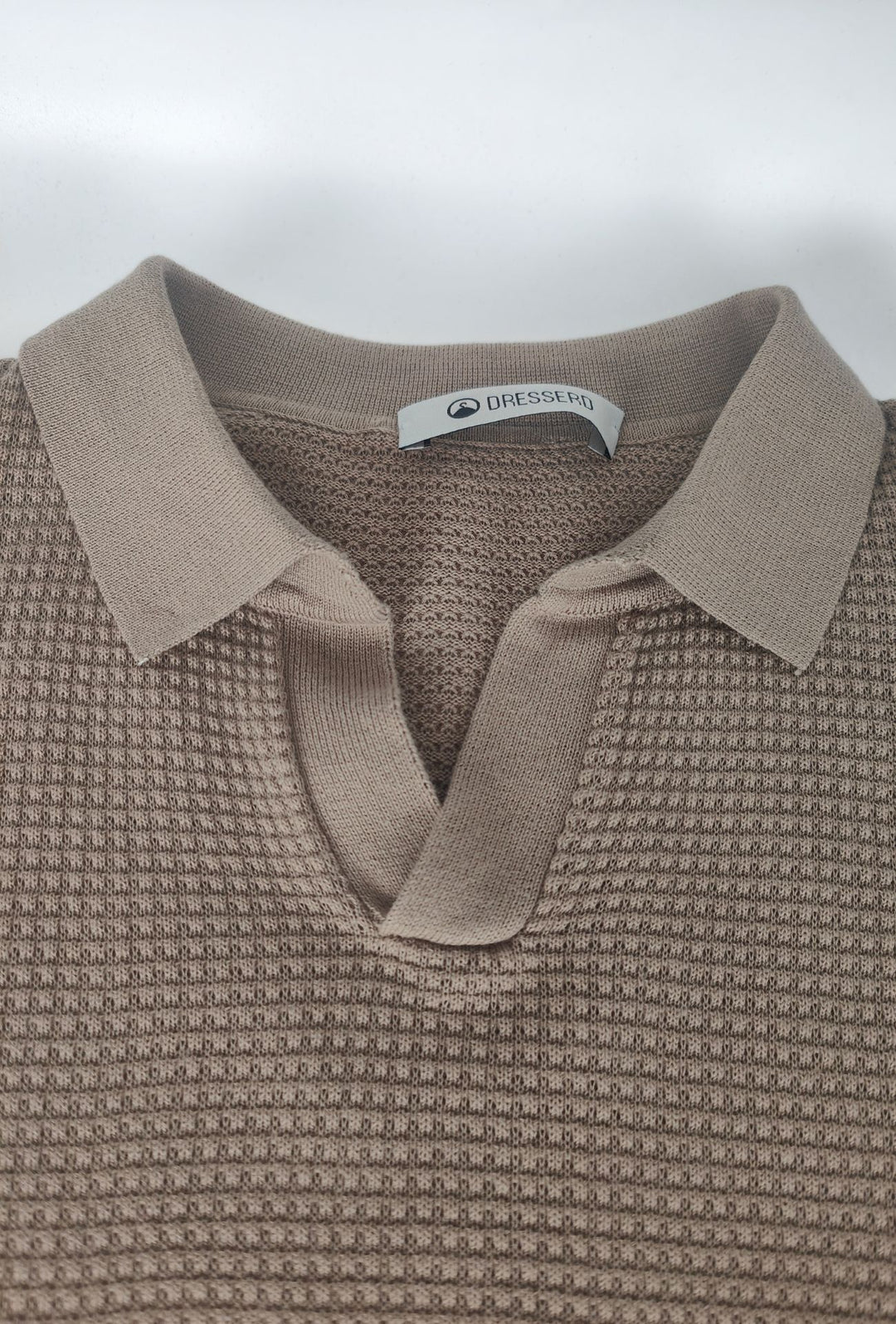 Polo Uomo DRESSERD in Maglia Texture Waffle- SABBIA