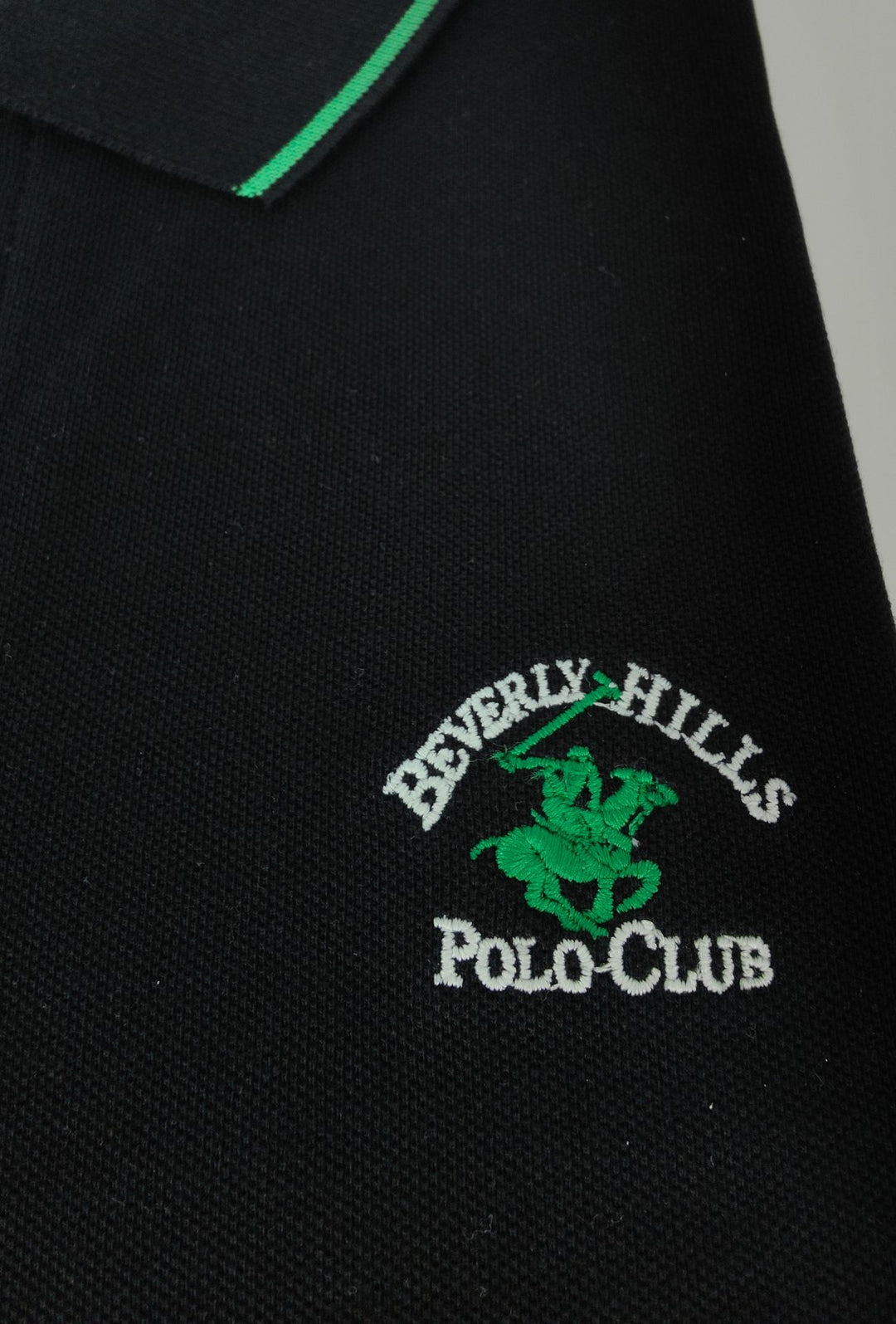 Polo Uomo BEVERLY HILLS POLO CLUB in Cotone Piquet 100% colletto righino verde – NERO