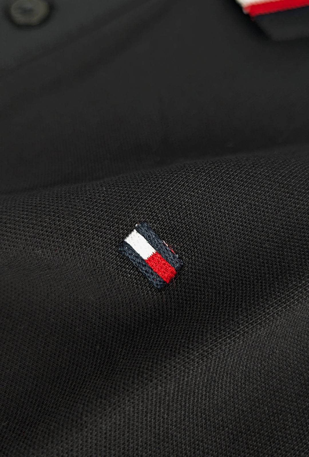 Polo Uomo TOMMY HILFIGER mezza manica colletto con righini a contrasto - NERO