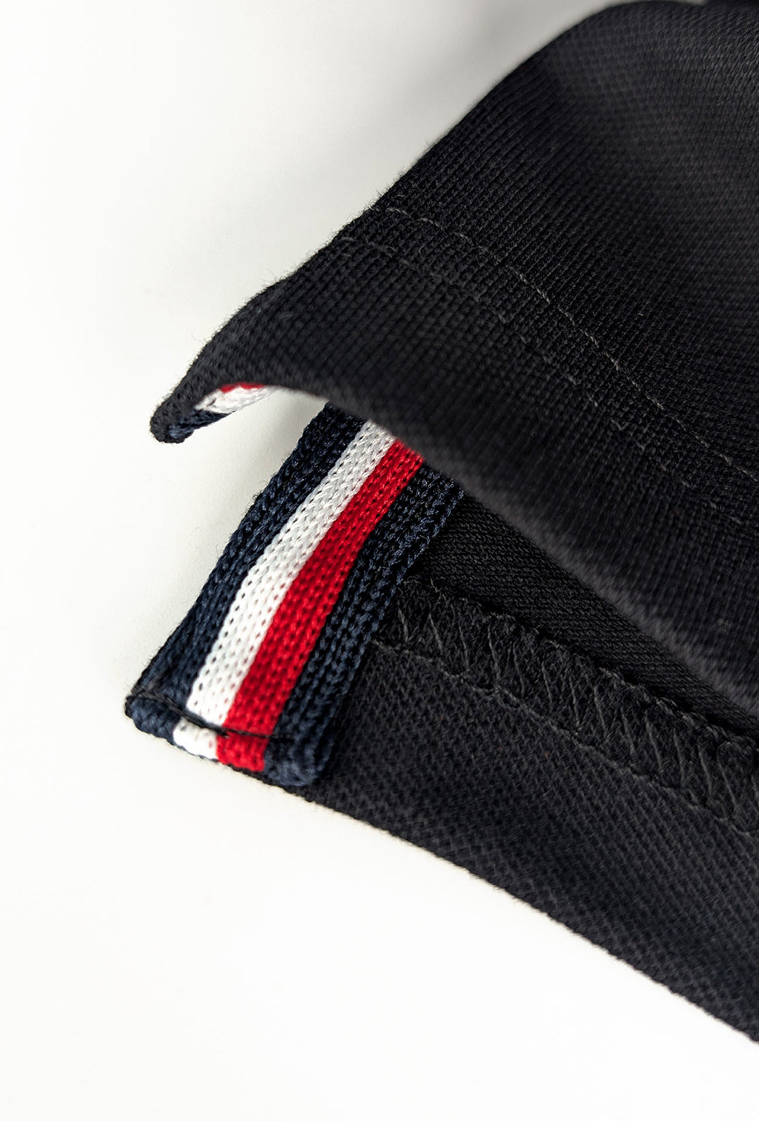 Polo Uomo TOMMY HILFIGER mezza manica colletto con righini a contrasto - NERO