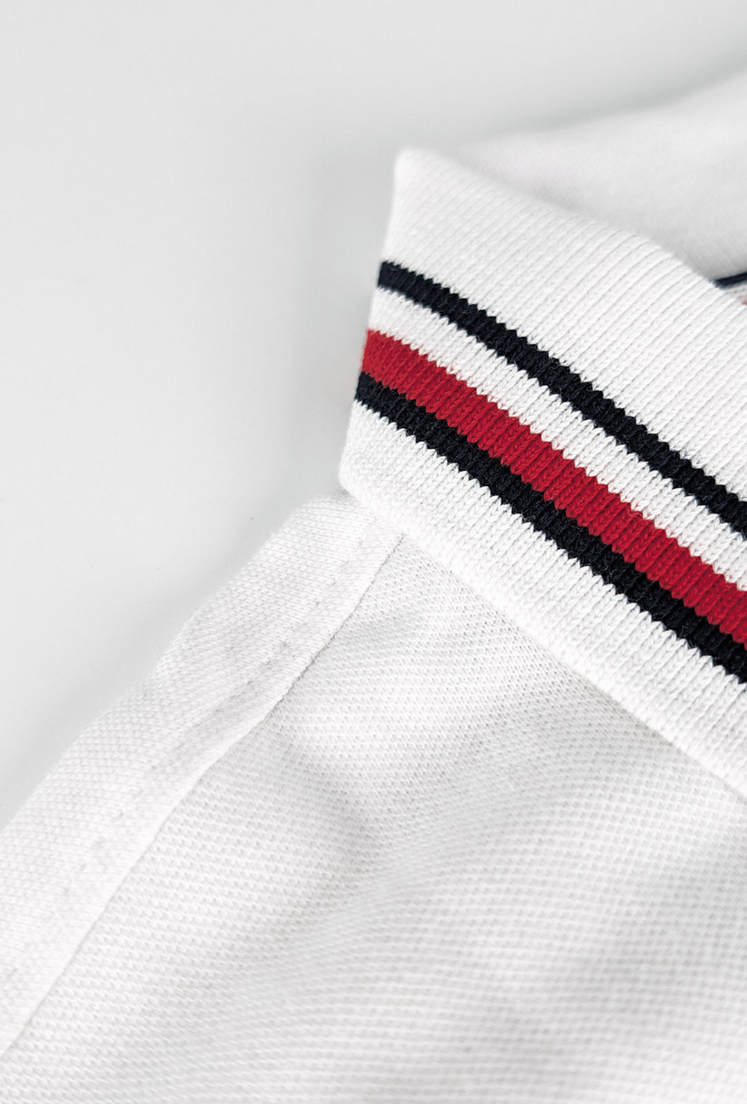 Polo Uomo TOMMY HILFIGER mezza manica colletto con righini a contrasto - BIANCO
