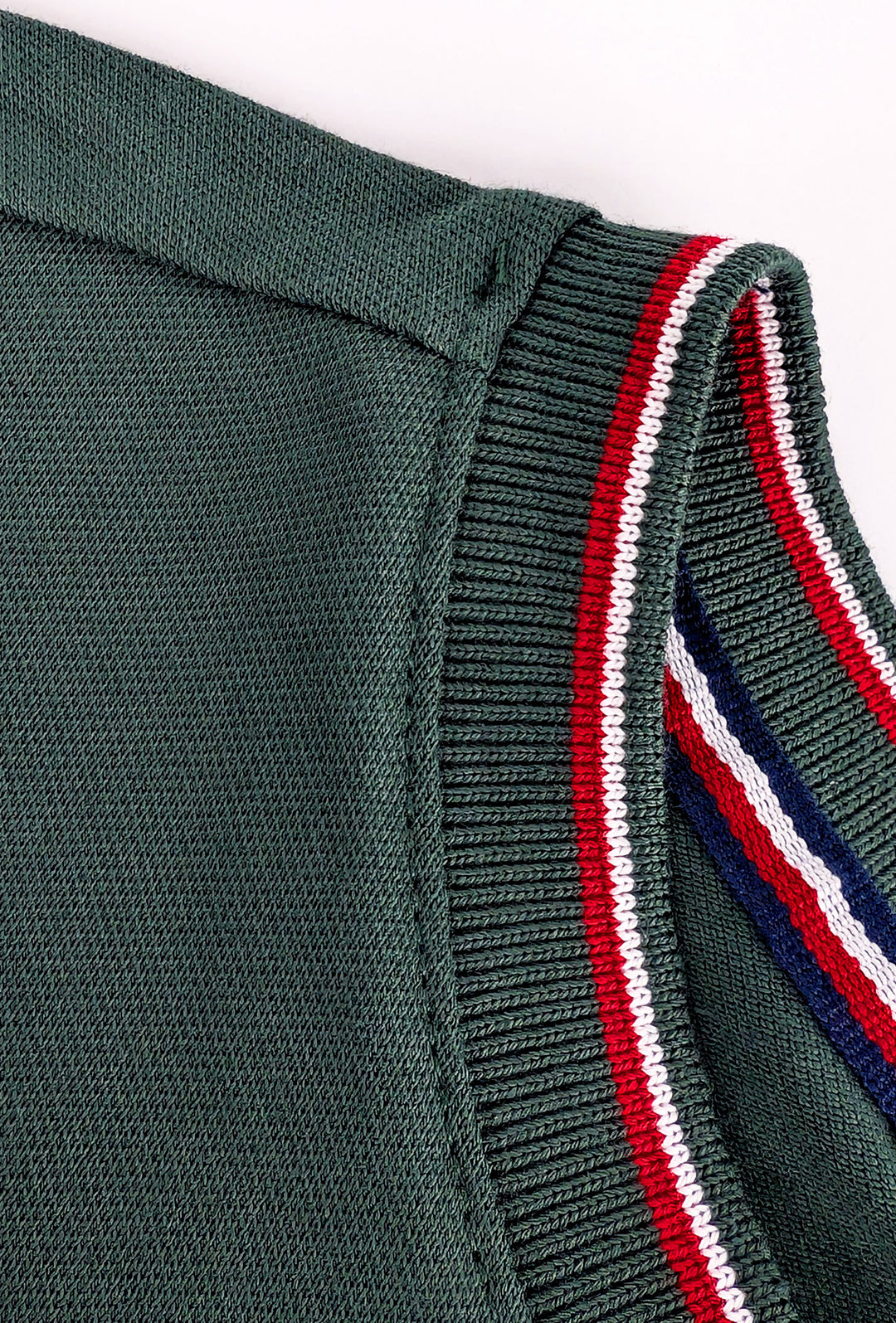T-Shirt uomo in cotone Piquet con bordi a contrasto - VERDE SCURO