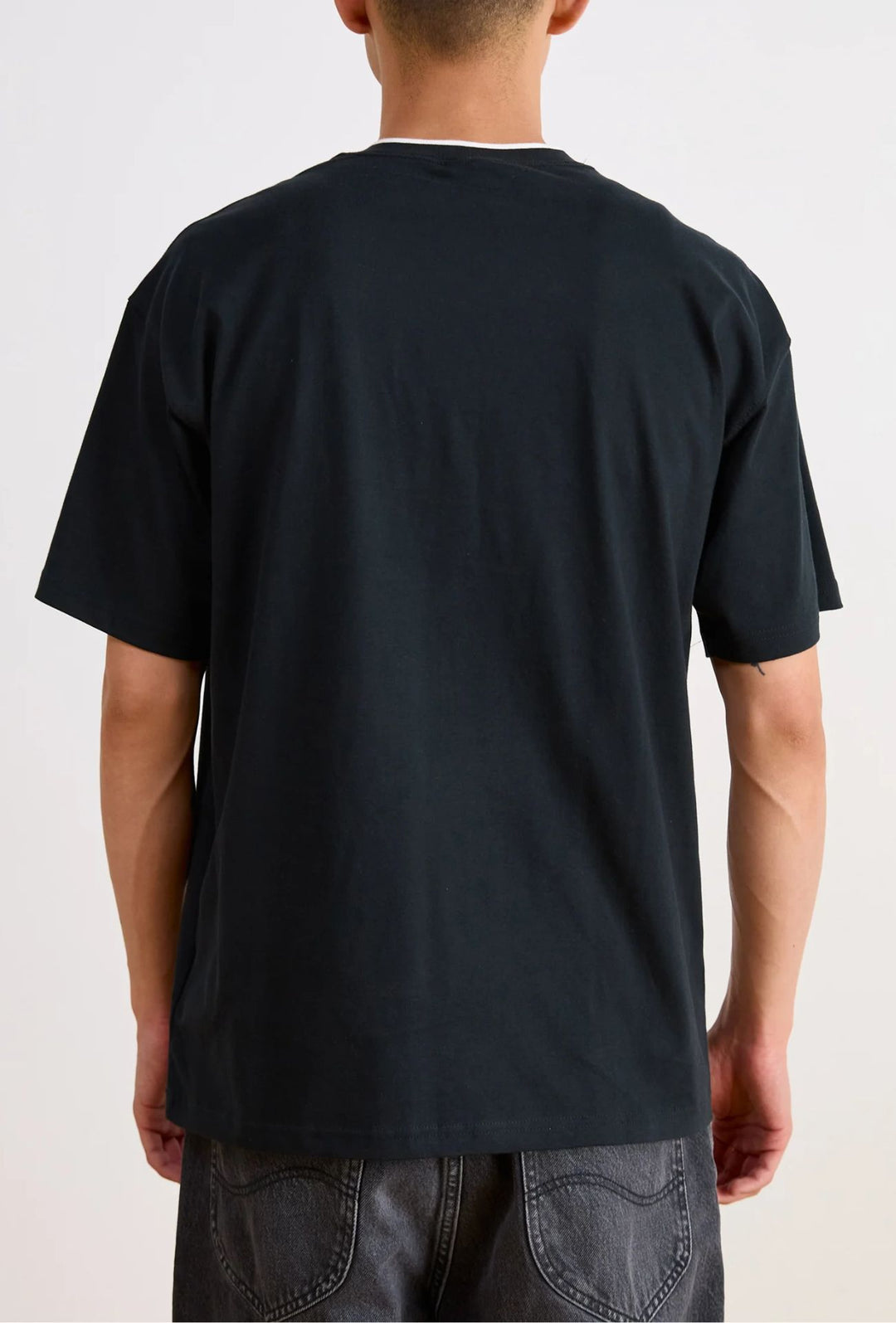 T-Shirt Uomo NIKE AIR Sportswear logo oro metallizzato - NERO