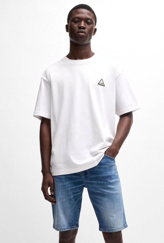 T-Shirt uomo HUGO BOSS Relaxed Fit in cotone con toppa logo - BIANCO