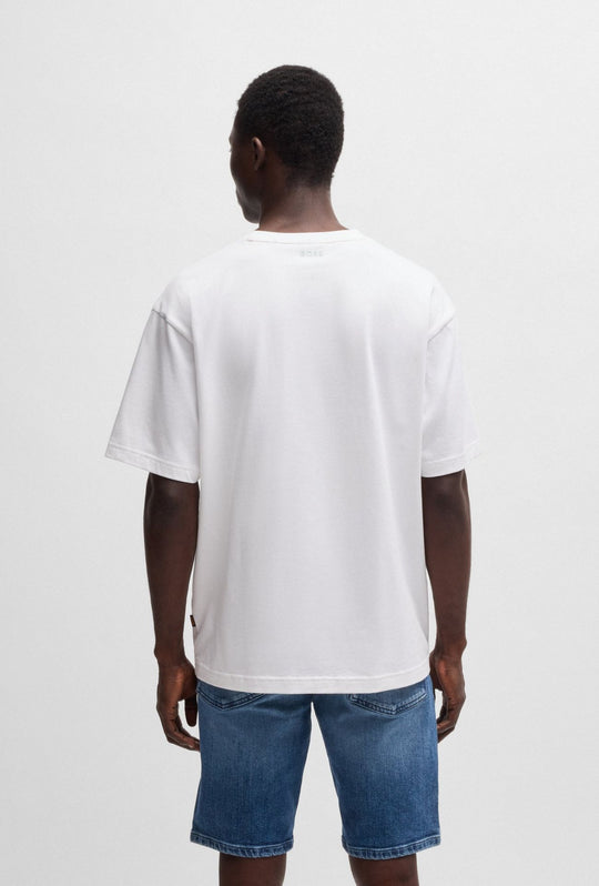 T-Shirt uomo HUGO BOSS Relaxed Fit in cotone con toppa logo - BIANCO