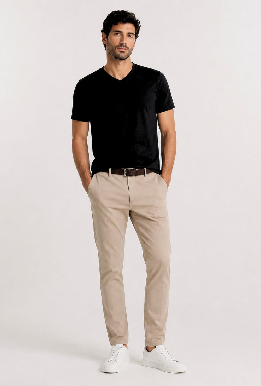 T- Shirt Uomo Tessuto Di Scozia scollo a V -  NERO