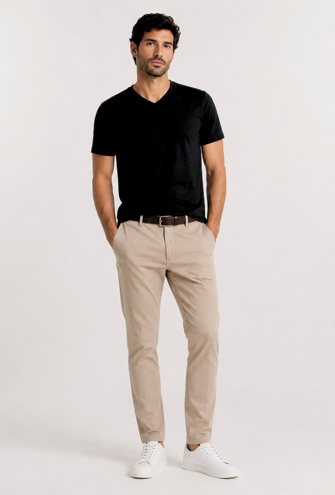 T- Shirt Uomo Tessuto Di Scozia scollo a V -  NERO