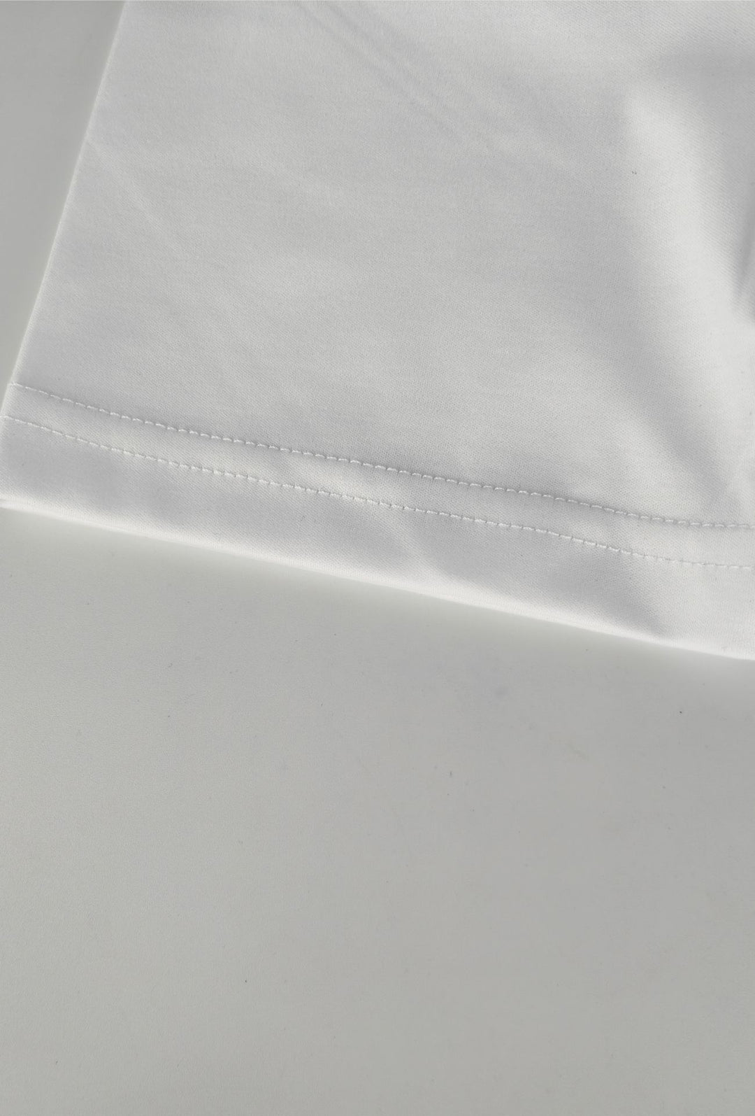 T- Shirt Uomo Tessuto Di Scozia scollo a V -  BIANCO
