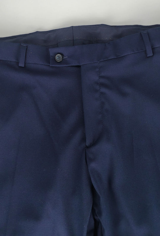 Pantaloni uomo in viscosa con tasca America, risvolto e abbottonatura allungata - BLU