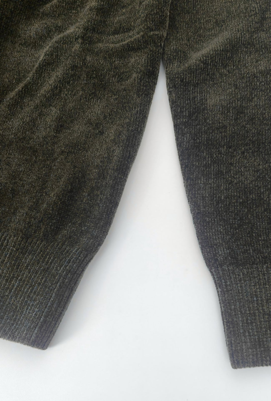 Pullover Uomo Girocollo in Morbida Ciniglia Maniche Lunghe- VERDE MILITARE