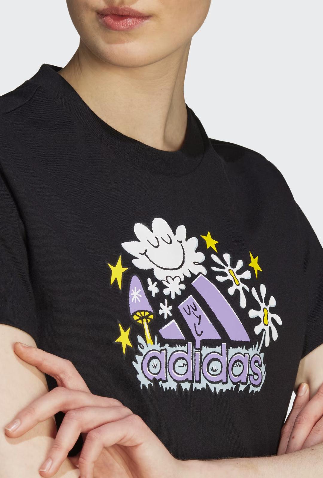 T-shirt ADIDAS donna DOODLE FIIL IT maglietta con stampo colorato - NERO