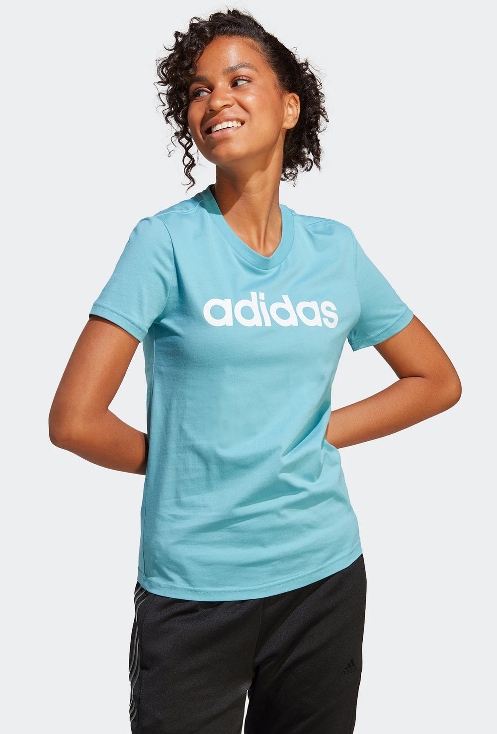 T-Shirt donna ADIDAS con scritta sul petto - Azzurra