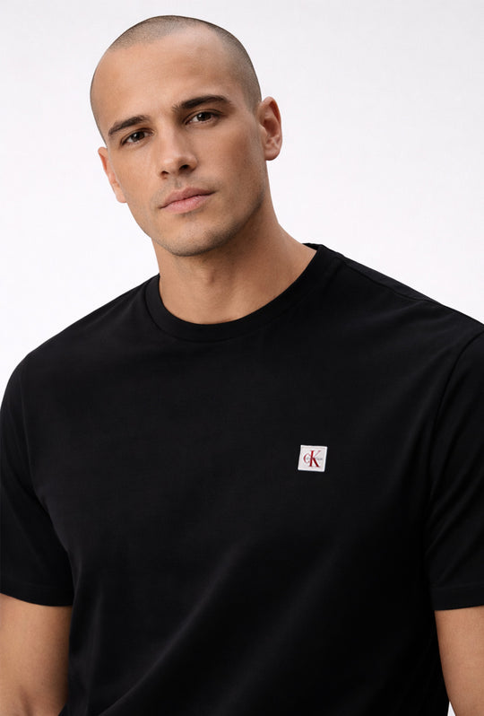 T-shirt uomo Calvin Klein in 100% cotone con logo cucito - NERO