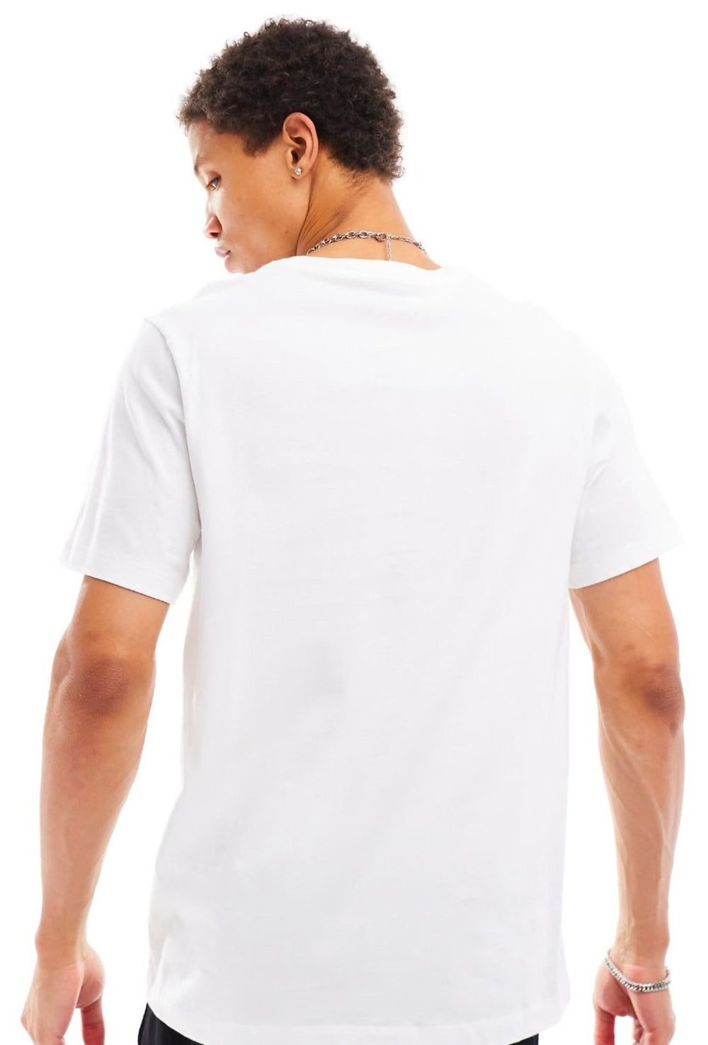 T-Shirt uomo NIKE Sportswear Club Tee logo ricamato lato cuore - BIANCO