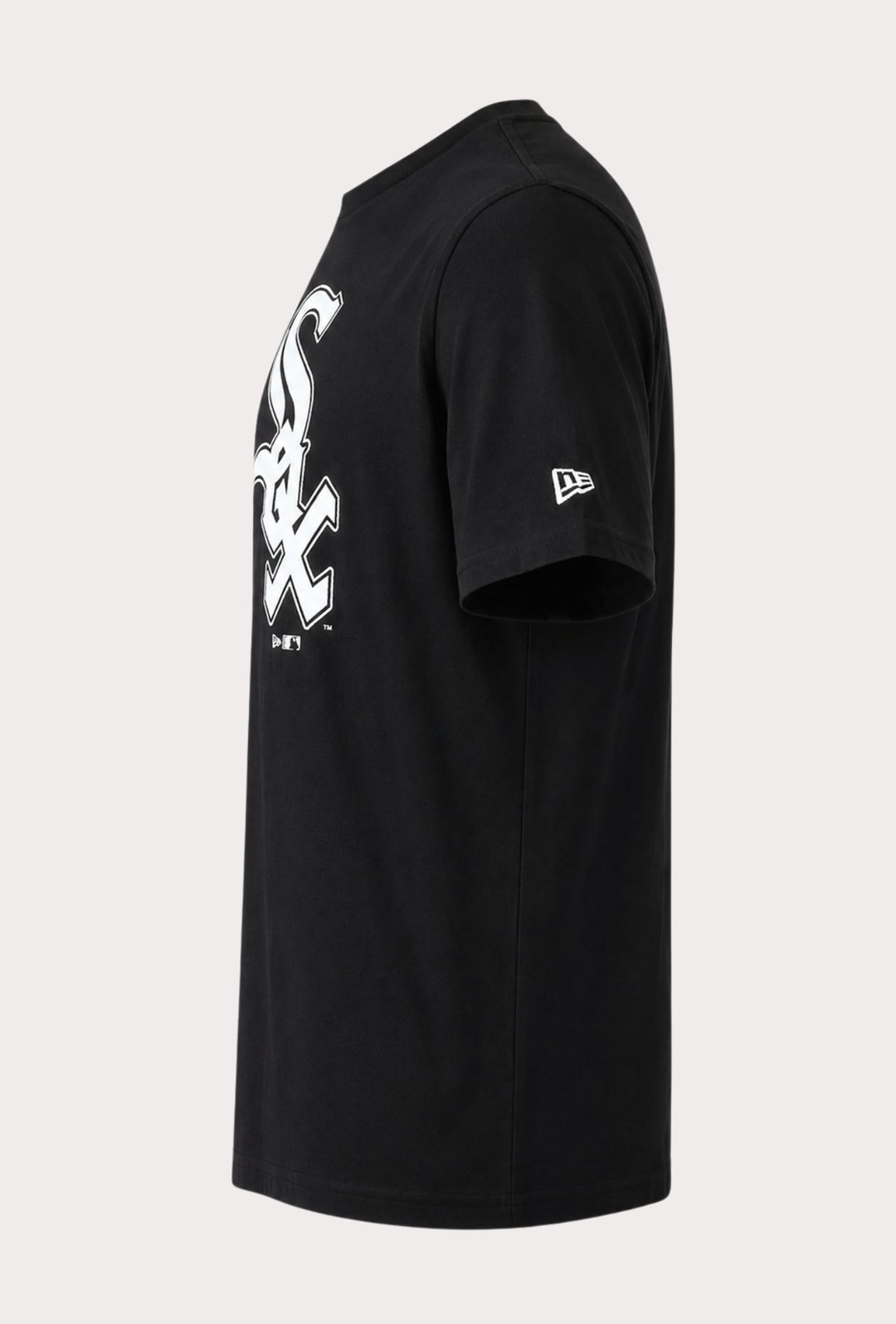 T-Shirt Uomo NEW ERA logo SOX centrale stampato  100% Cotone- NERO
