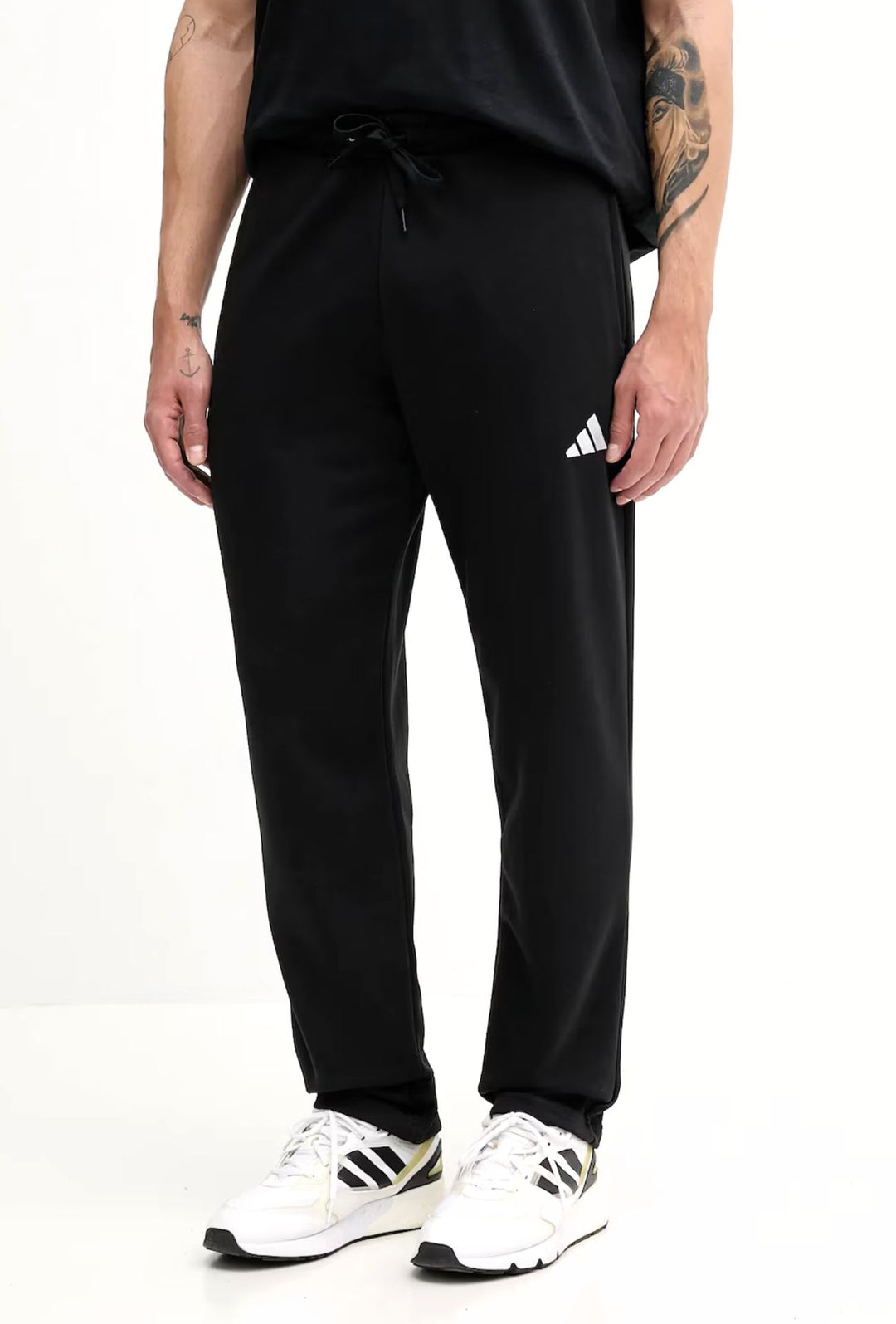 Tuta Uomo Adidas con zip e cappuccio pantalone regular - NERO